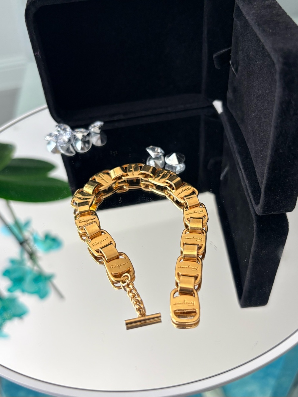 Vintage Salvatore Ferragamo Vara chain-link toggle bracelet
